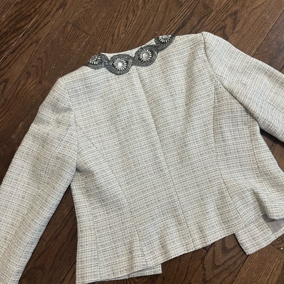 Boston Proper White and Gray Tweed Blazer - Picture 5 of 6